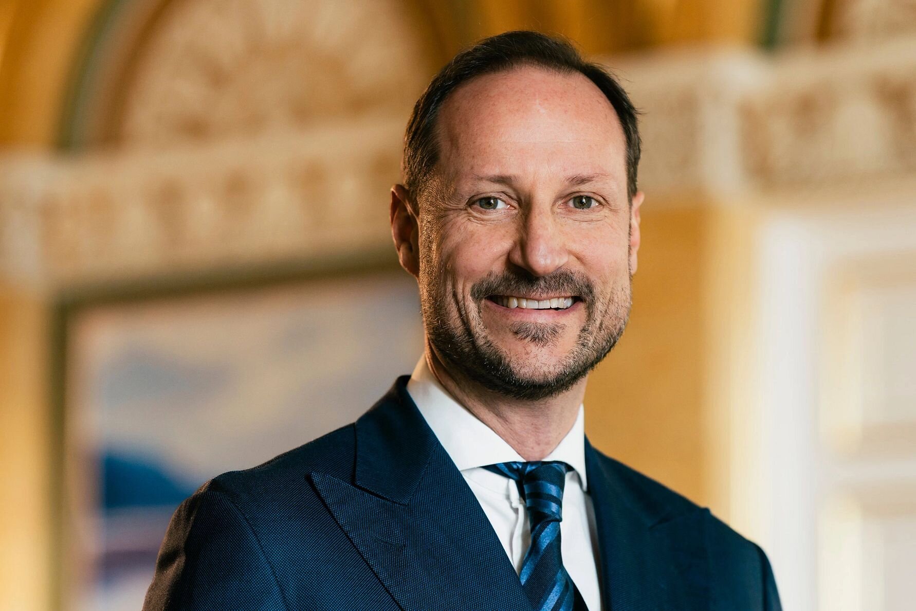 H.K.H.﻿﻿﻿ kronprins Haakon besøker mandag 13. april sjømatbedrifter i Møre og Romsdal. Foto: Ola Vatn / Det kongelige hoff.