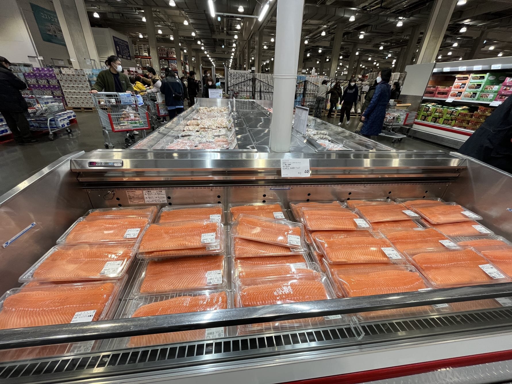 ﻿Høye laksepriser og svak krone sikret solid sjømateksport i januar