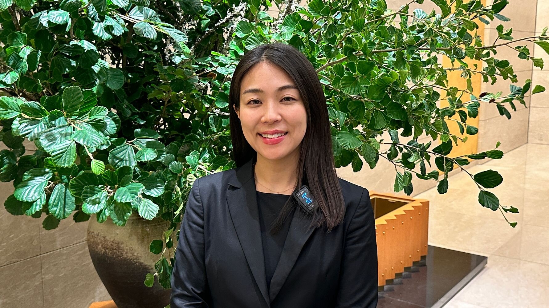 Yukiko Asai hos den japanske sjømatimportøren Kohyo vil gjerne fortsette å importere norsk makrell, men på grunn av tollsatsene er den i ferd med å bli for dyr.