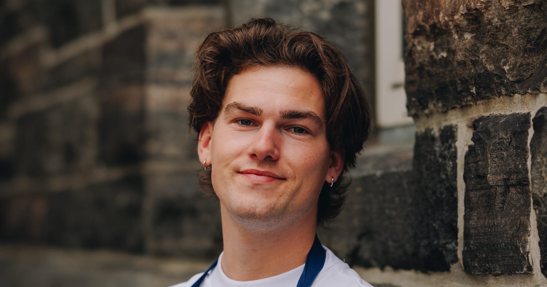 ﻿Ole Sirnes (24) bruker TikTok til å lære unge å lage fisk