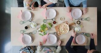 Rapporten Middagsdagboken 2025 tar for seg hva som er nordmenns middagsfavoritter. Den viser at 16 prosent av alle norske middager er en sjømatrett.